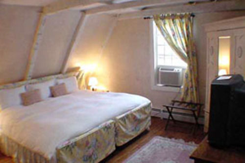 Admiral Farragut Inn Newport Eksteriør bilde